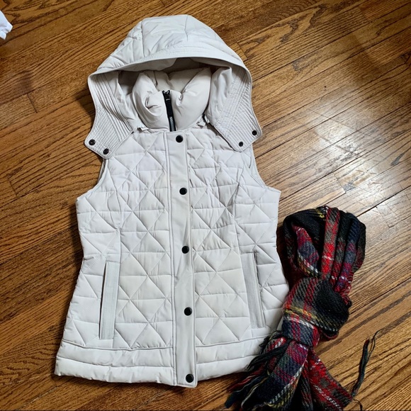 Andrew Marc Jackets & Blazers - Beautiful Marc New York Vest!